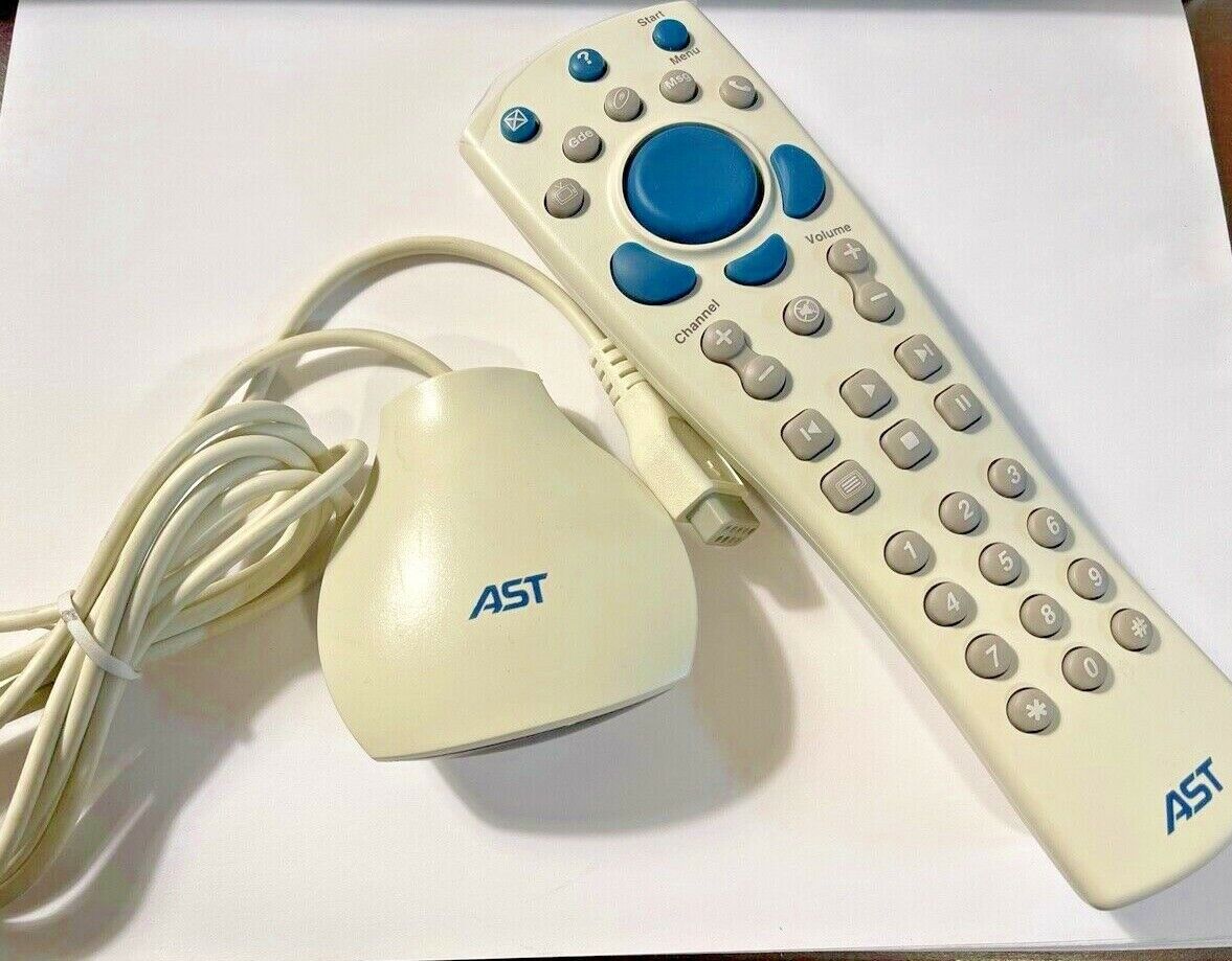 RARE NEW  VINTAGE AST MULTIMEDIA REMOTE 234543-001 AND RECEIVER 234540-001 RM0