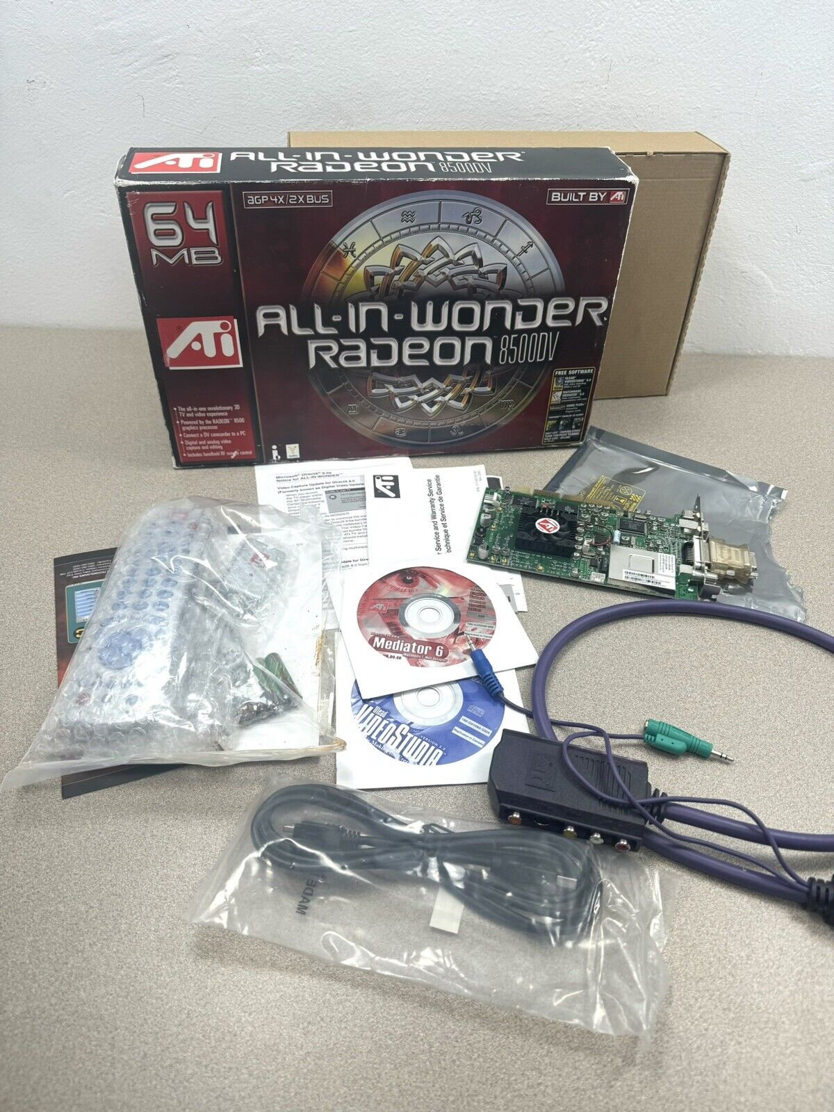ATI ALL-IN-WONDER RADEON 8500DV 64Mb  Complete In Box