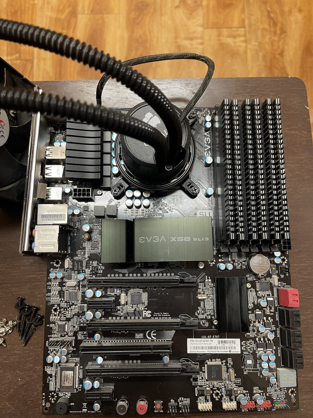 EVGA X58 SLI3, LGA 1366/Socket B, Intel (131-GT-E767-TR) Motherboard