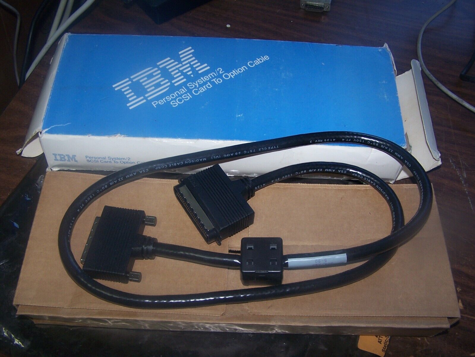 IBM PS/2 SCSI Card To Option cable