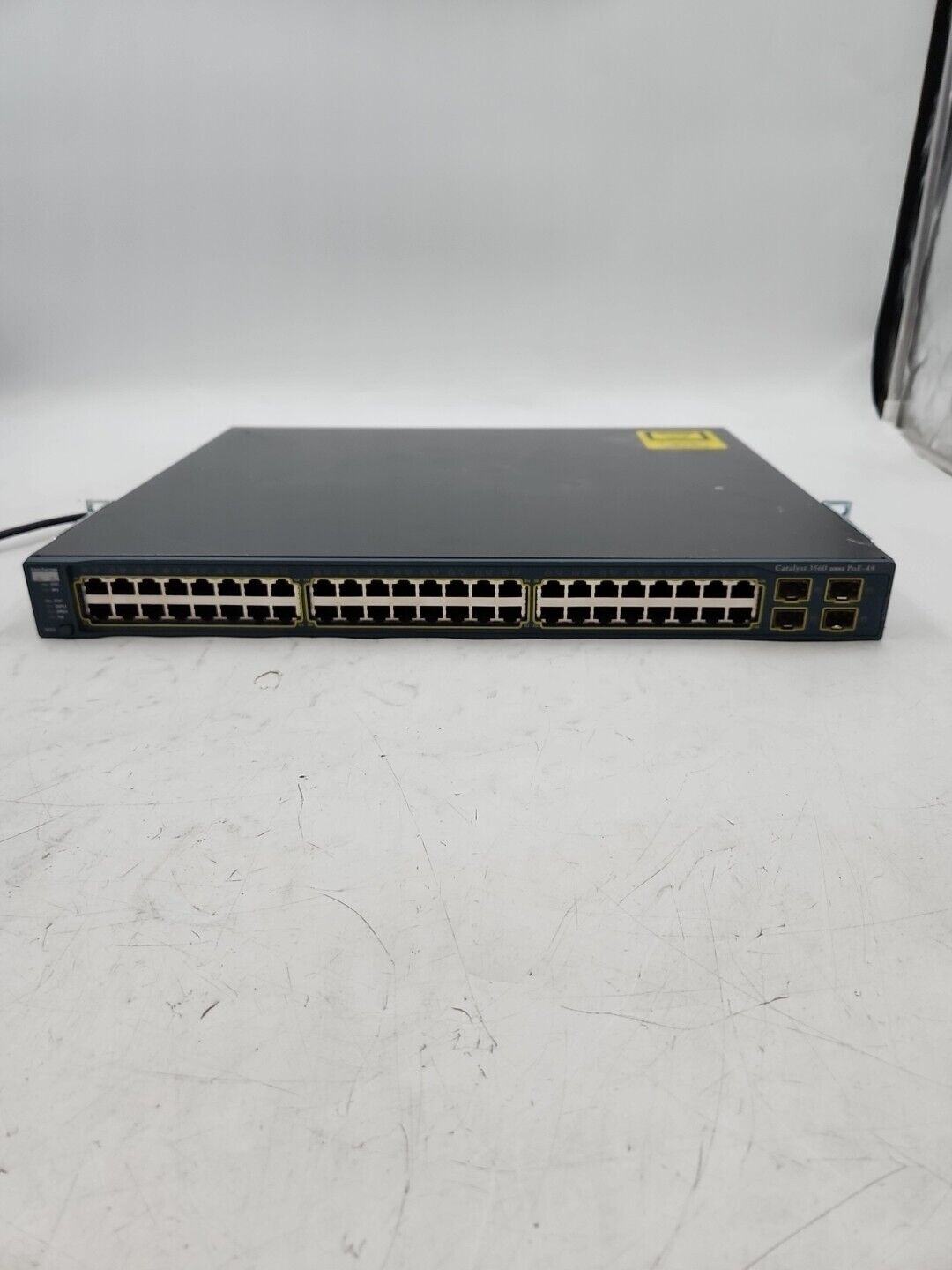 Cisco  Catalyst (WS-C3560G-48PS-S) 48-Ports External Switch Managed