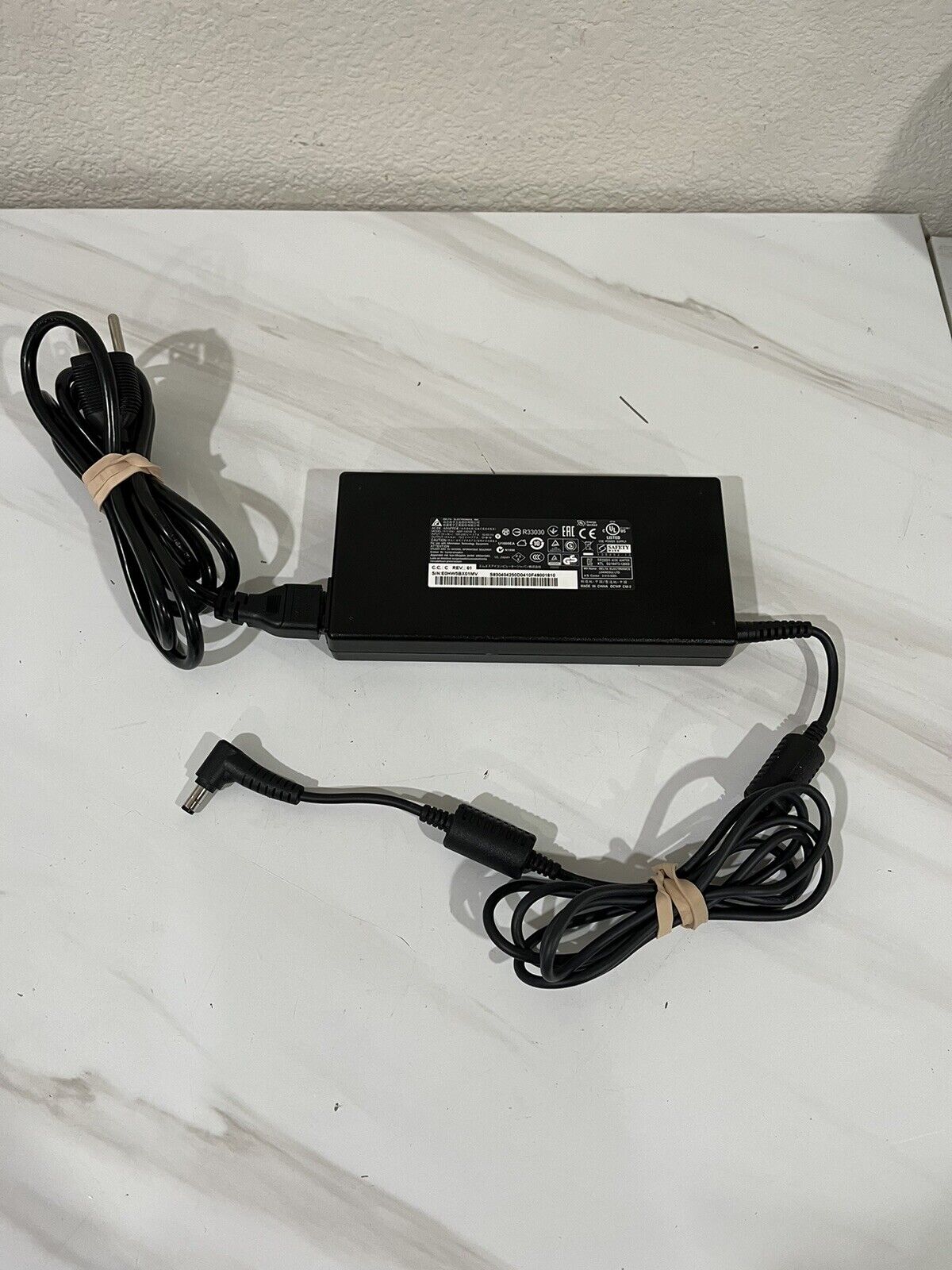 Original Delta MSI Laptop Charger AC Adapter ADP-150VB B 150W + Power Cord