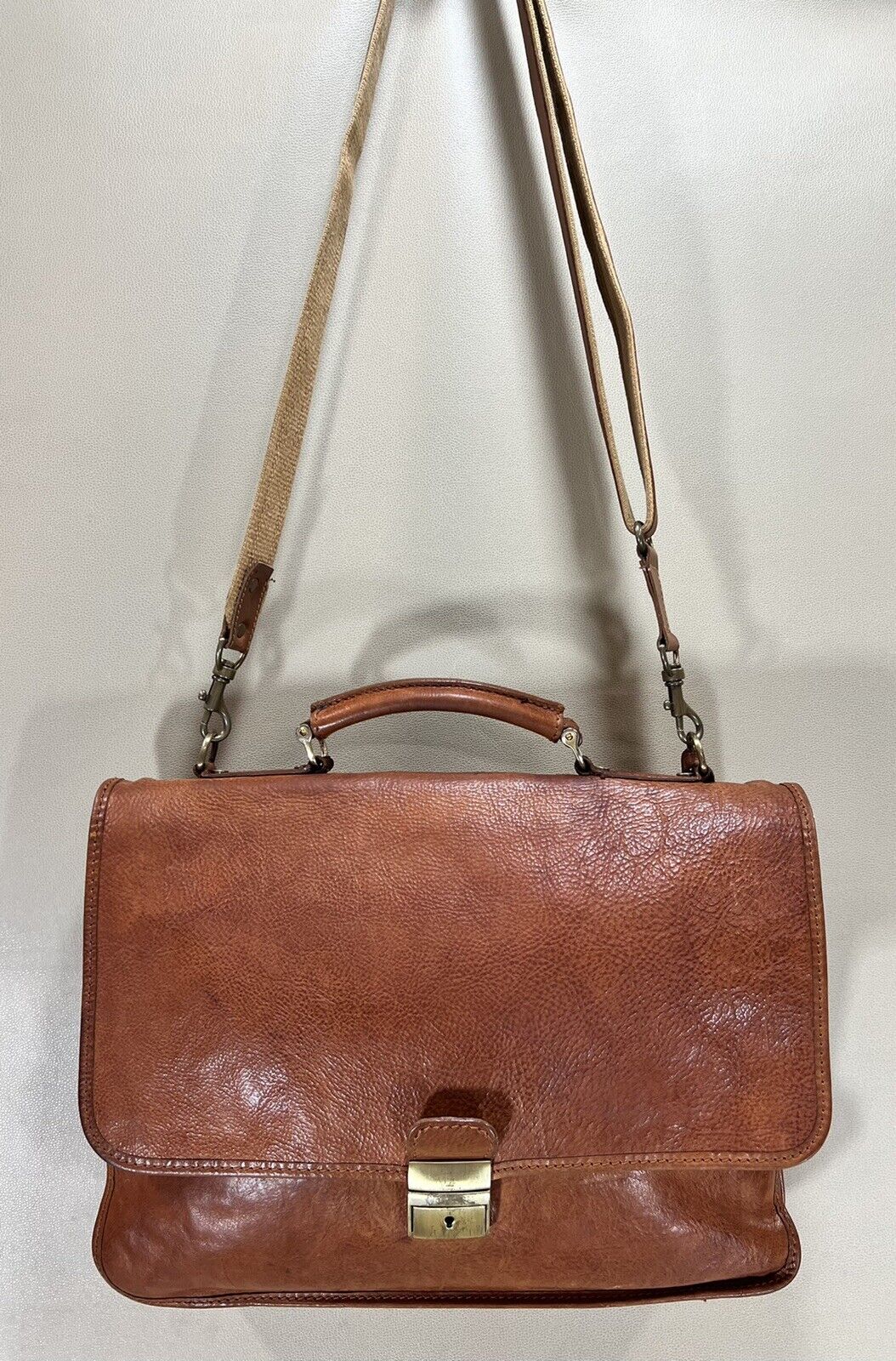 Genuine Caracalla Bagaglio Vintage Italian Leather Bag w/Bob Hope 50th tag Rare