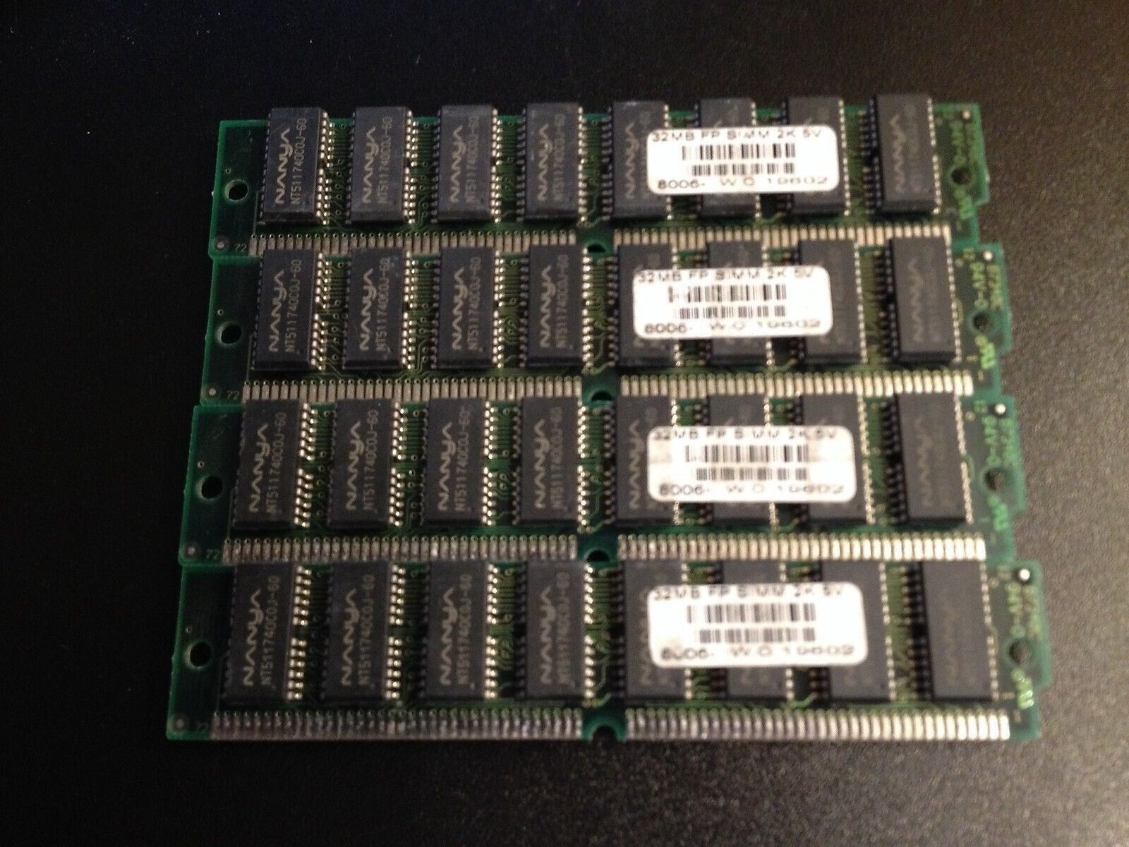 4x 32MB 8Mx32 FPM 72-Pin Non-Parity 60ns SIMM 128MB RAM Memory Fast Page Mode