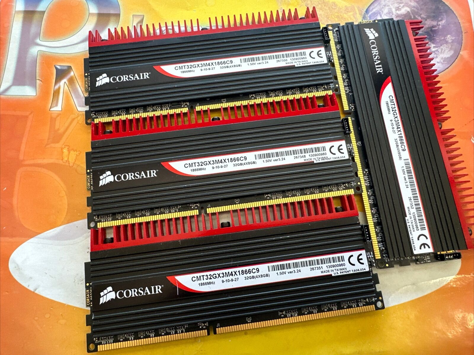 Corsair 32GB (4X8GB) DDR3 PC3-14900 1866 NON ECC LOW DENSITY CMT32GX3M4X1866C9