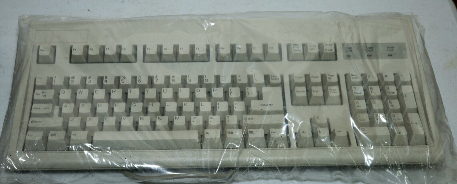 Vintage Keytronics E03601QUS101-C new old stock keyboard windows keys NOS