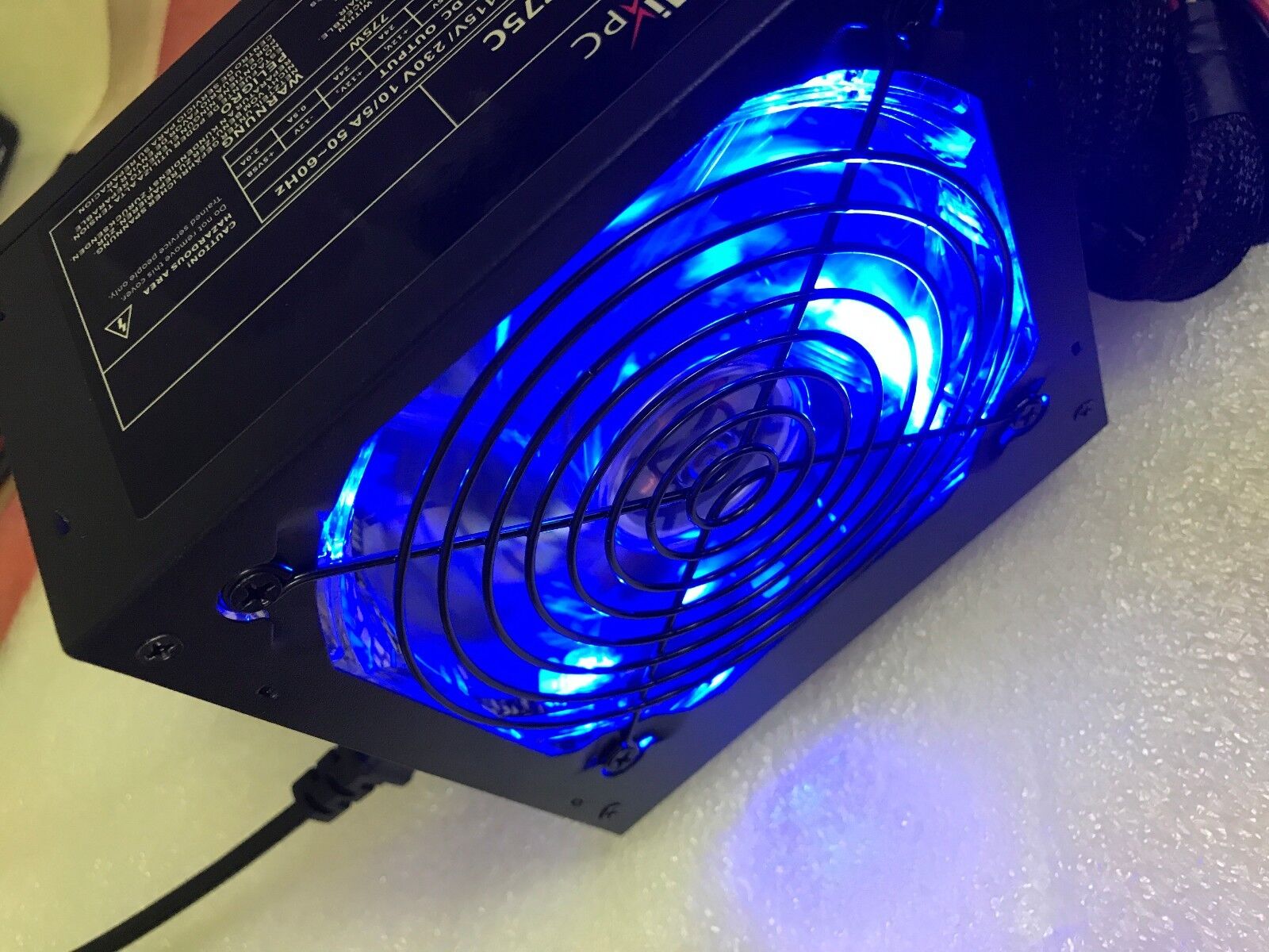 NEW 750W 750 WATT 775W Gaming Quiet Blue LED Fan PSU SATA ATX Power Supply PCIe