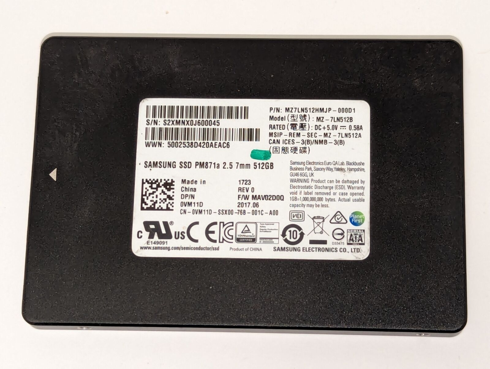 Samsung SSD PM871a 7mm 512GB 2.5 Solid State Drive MZ7LN512HMJP-000D1 MZ-7LN512B