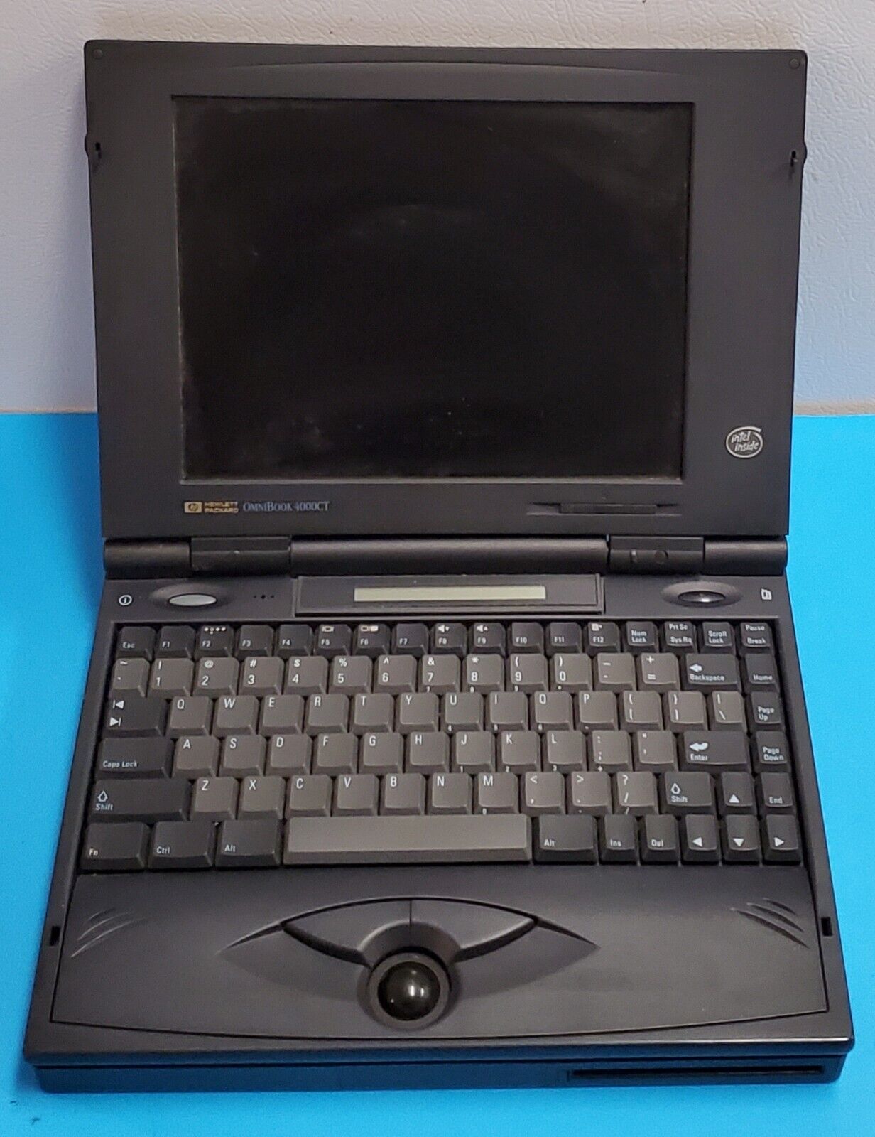 Hewlett Packard HP OmniBook 4000CT Laptop Computer Vintage - AS IS