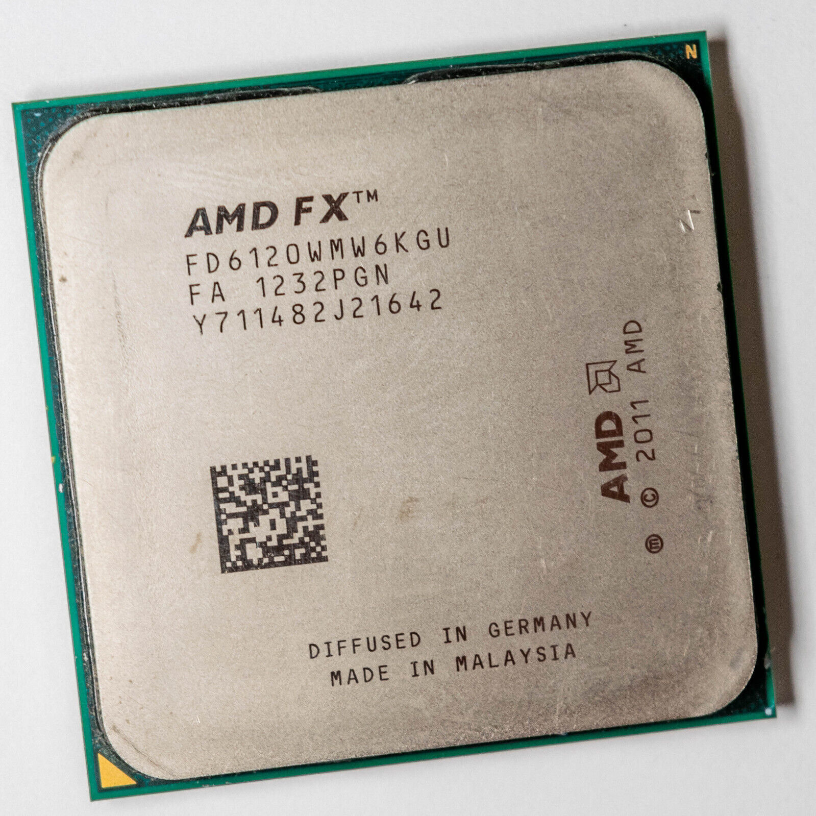 AMD FX-6120 Hexa Core Processor 3.5 - 4.1 GHz, 6MB Cache, Socket AM3+, 95W CPU