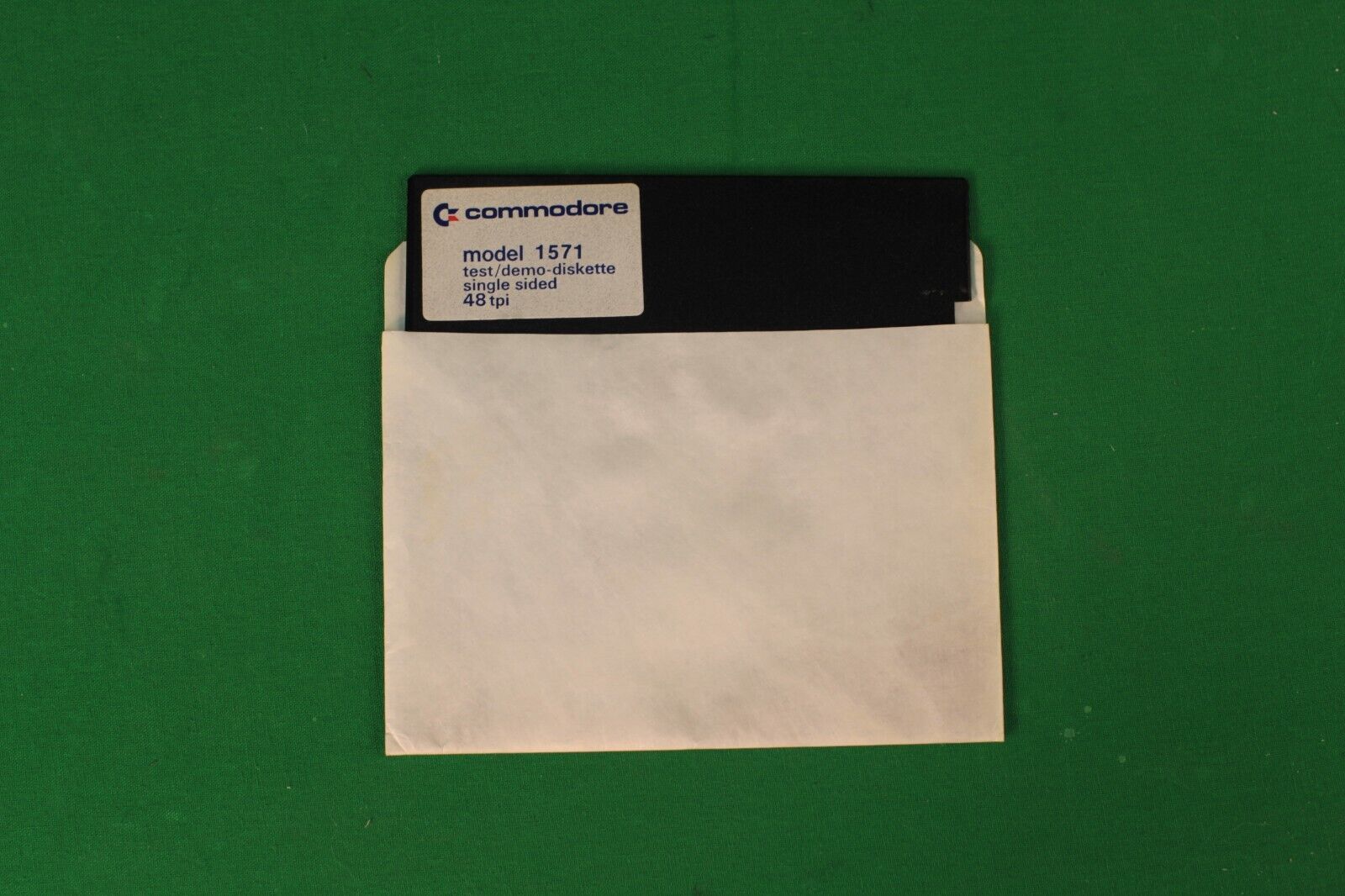 Commodore Model 1571 test/demo-diskette single sided 48 tpi