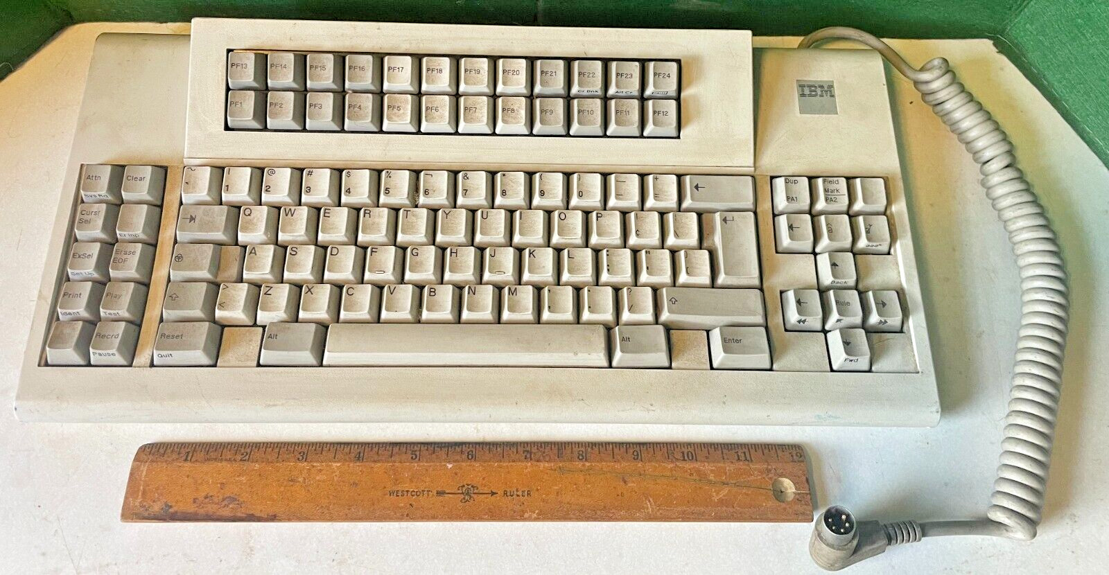 Rare Vintage IBM Keyboard Model 00, 73X3832, 88?  Dated 1987