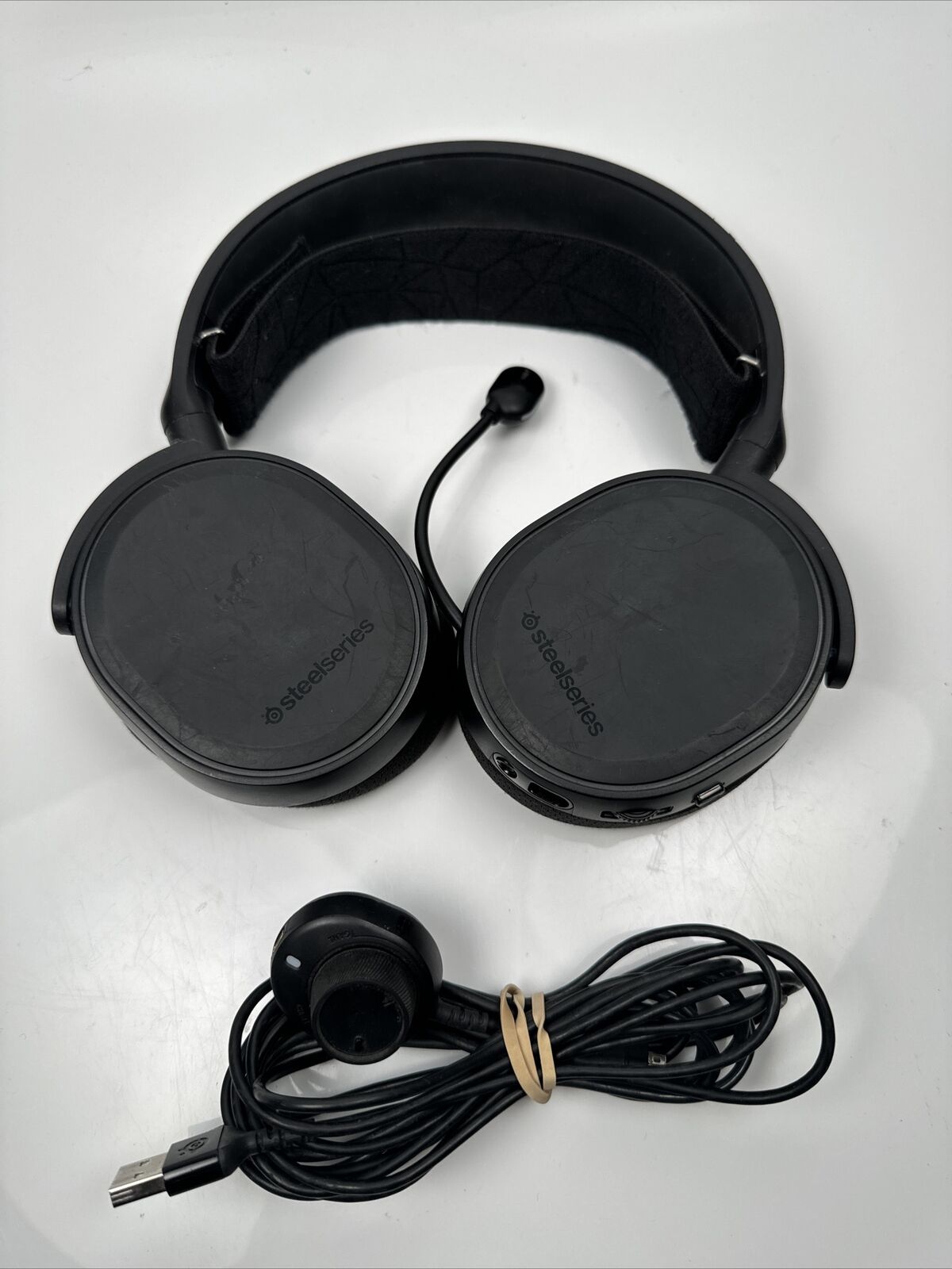 SteelSeries  gaming headset Arctis 5 Black