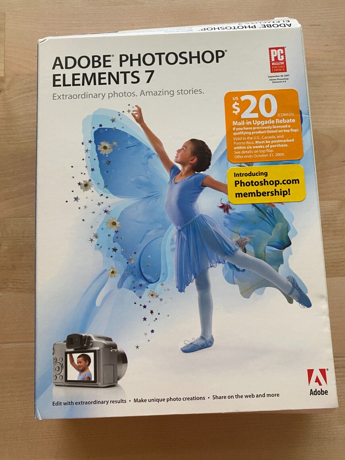 Adobe Photoshop Elements 7 with box and license