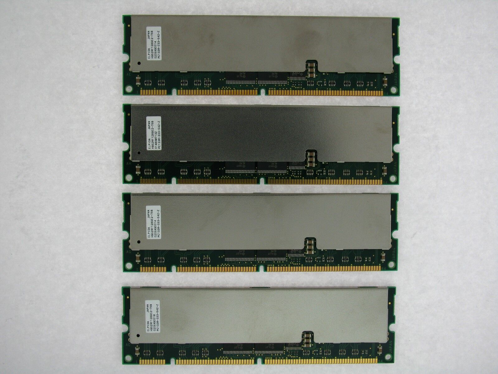 4GB 4X1GB PC133R-333-542-Z HB52RF1289E2-75B 133MHz ECC REG RAM TESTED RDIMM