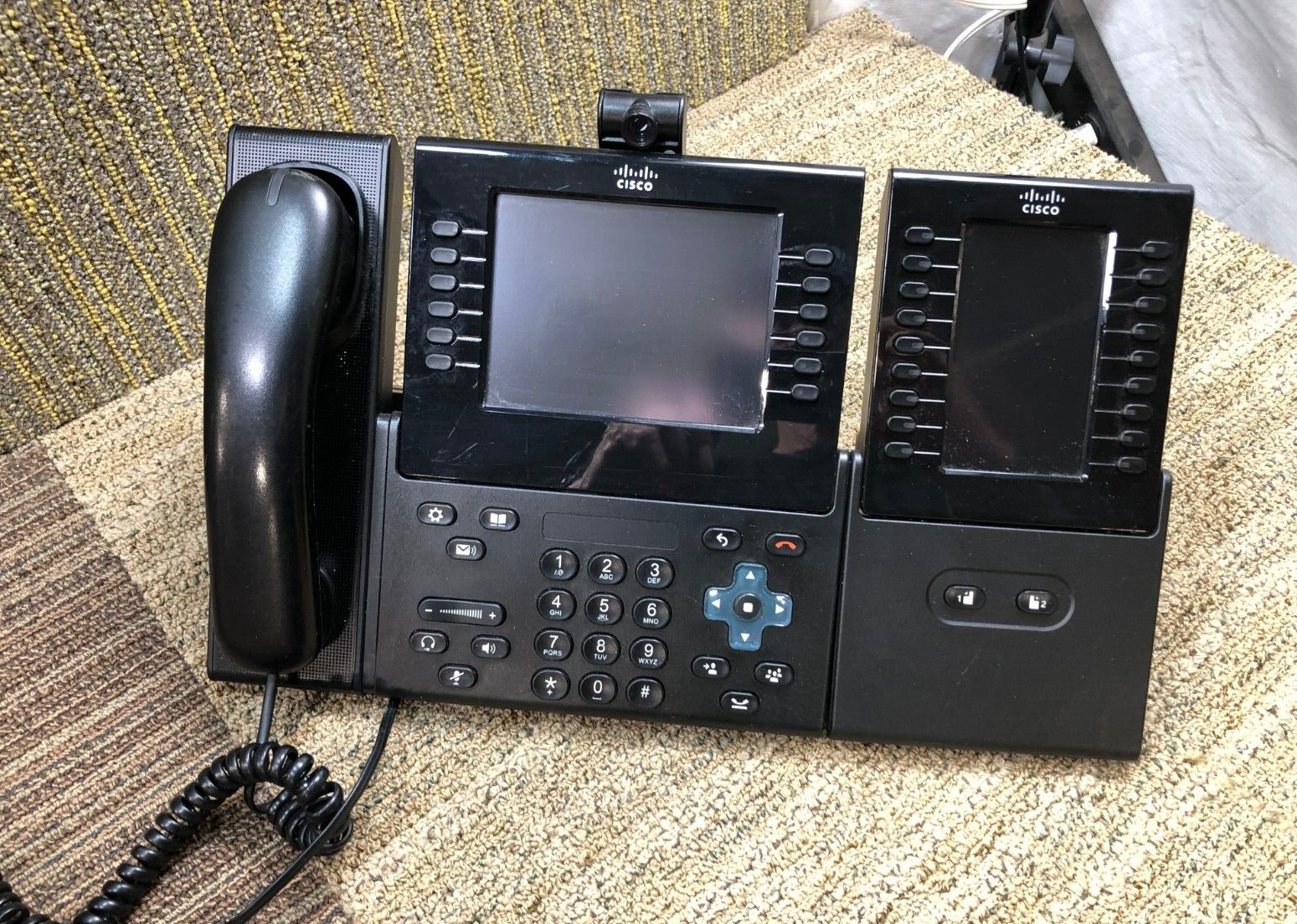Cisco 9971 6-Line Unified IP Phone -  (CP-9971-C-K9)/EXTENSION