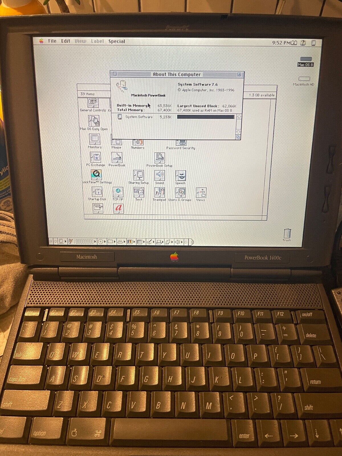 Apple Macintosh Powerbook 1400c 133 64mb/1.3gb HD w/ external video card
