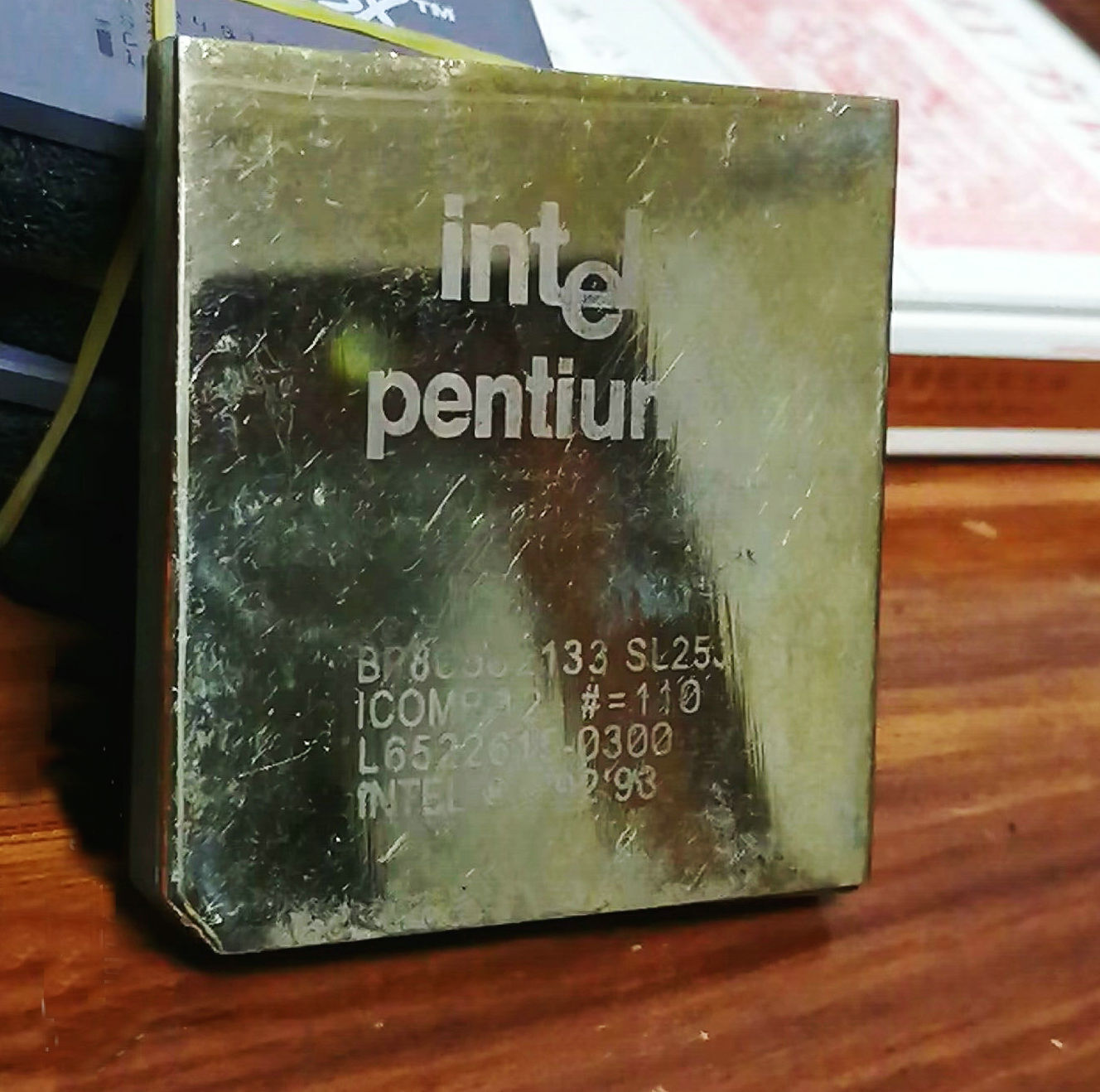 High Collection Value of Intel PENTIUM SL25J Gold Plated CPU