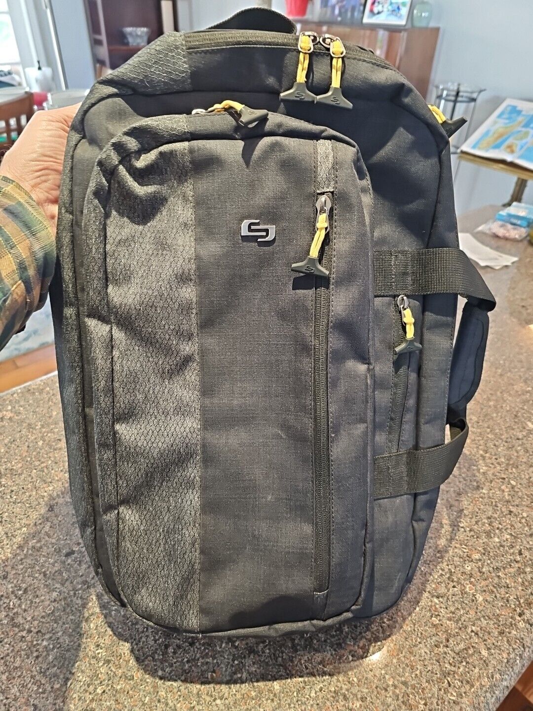 Solo New York NY Brand Duane Hybrid Briefcase Backpack Travel Work Tech bag EUC