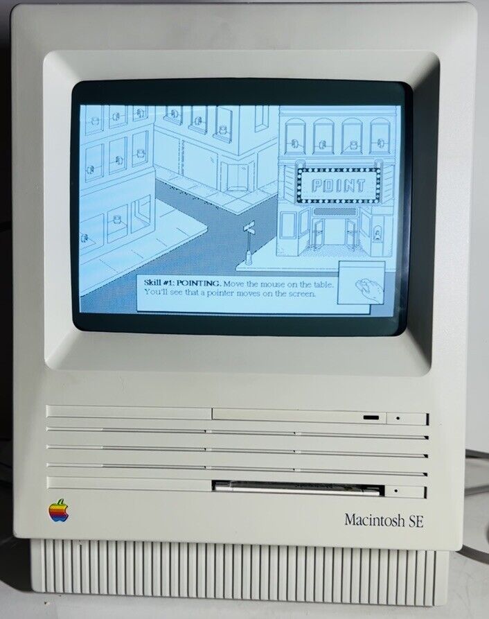 Apple Macintosh SE M5011 1MB/800k FDD/20MB HDD - Retro Tech Works *BAD HDD*