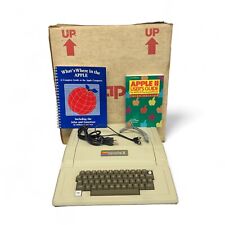 VTG Apple II Plus Computer Powers-on w/Language, Video Display Cards - 48K RAM picture