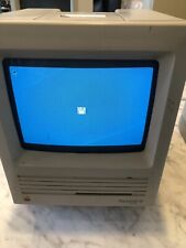 Apple Macintosh SE FDHD Model M5011. Powers On - No HDD, Unit only no keyboard picture