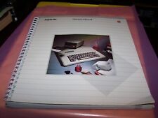 Apple Iie Owner's Manual 030-0356-A - 1982 140 Pages picture