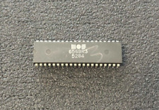 Mos 6569 R3 VIC-II (5284) Commodore 64 Video chip. TESTED picture