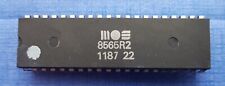 MOS 8565R2 | MOS 8565 R2 VIC II. PAL Video Chip for Commodore 64 Genuine part picture