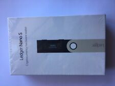 Ledger Nano S - Cryptocurrency Hardware Wallet picture
