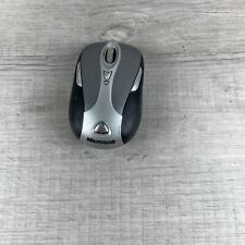 Microsoft Wireless Notebook Presenter 8000 1065 Bluetooth 2.4 GHz Laser Mouse picture