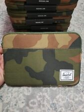 Herschel Supply Co Anchor Case Cover Pouch iPad Mini 2/4 Camo 5.8H x 8.6W NEW picture