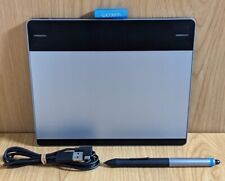 Wacom CTH-480 Intuos Small Creative Pen & Touch Tablet 3 piece set picture