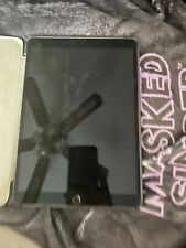Apple iPad Air (3rd Generation) 64GB, Wi-Fi, 10.5in - Space Gray picture