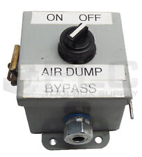 COOPER B-LINE LR 78446 ENCLOSURE TYPE 13 & 12 W/ 800H-JR2 /F SELECTOR SWITCH picture