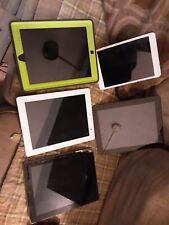 Lot of 5 ipads for parts picture