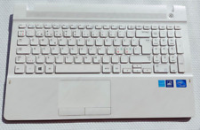 ☆Samsung NP270E5E NP275E5E NP300E5E NP270E5V White Palmrest + Nordic Keyboard picture