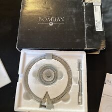 BOMBAY INFINITY PEN STAND AND PEN NIB 5506130. New In Damaged Box picture