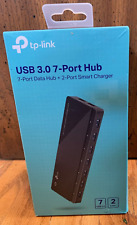 TP-Link UH720 7-Port USB 3.0 Hub with 2 Port Smart Charger picture