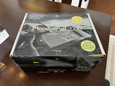 Vintage Apple Newton Messagepad 2000 w/ Original Box and Accessories WORKS picture