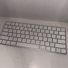 Apple Magic Keyboard - White (MLA22LL/A)  A1644 TESTED picture