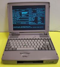 Vintage Toshiba Tecra 700CT Pentium Notebook Laptop Computer Powers On - AS IS picture