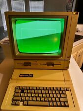 Vintage Apple IIe (2e) Computer picture