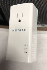 Netgear Powerline 1200 + Extra Outlet PLP1200S Wi-Fi Extender picture