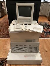 Apple Macintosh SE M5011 W/ Keyboard, Mouse Original Box Manuals read disk drive picture