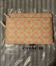 NWT Coach Laptop Sleeve In Signature Canvas With Heart Print 13” picture