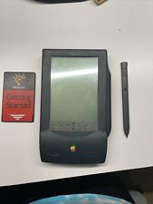 UNTESTED 1993 Apple Newton MessagePad H1000 AS SEEN w/ STYLUS And CARTRIDGE picture