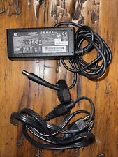 HP 677770-001 65W Ac Adapter / Charger (B) picture