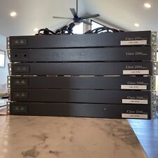 Lot of 6 Cisco 2500 Series Routers / 4 x 2514 model / 2 x 2507 model; Turns on picture