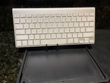 Apple Magic Keyboard - US English silver wireless connectivity and Bluetooth  picture
